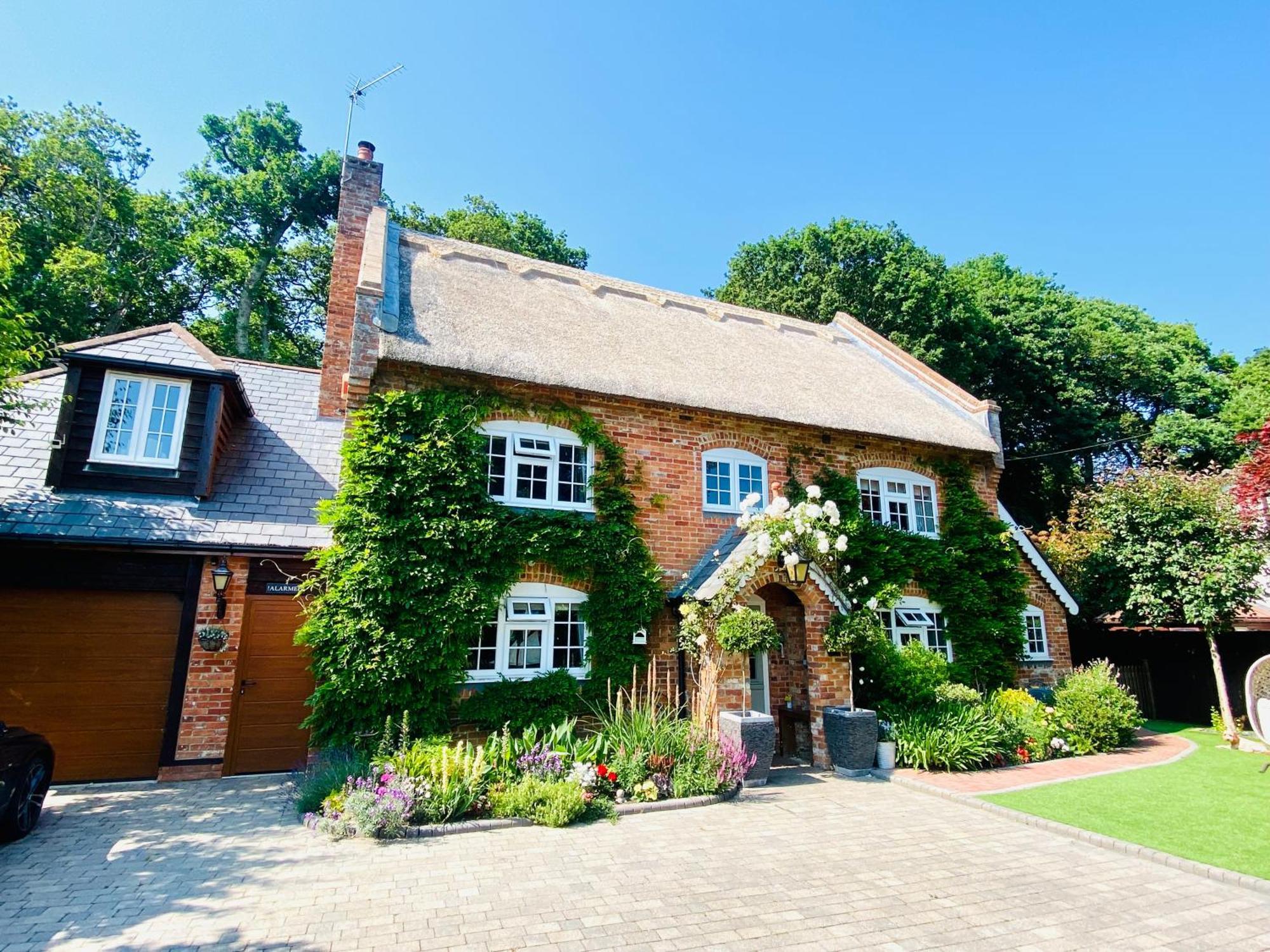 Little Woodside A Beautiful New Forest Self Contained Private Luxury Annexe نيو ميلتون المظهر الخارجي الصورة